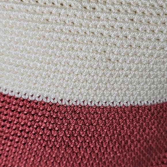 The Sak Shoulder Bag Peach and Cream Crotched Woven Zip Top Beachy Boho - Picture 4 of 10